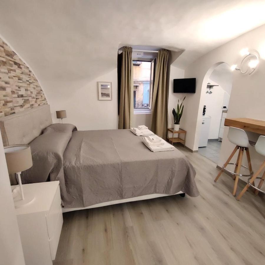 Il Salotto Di Napoli - Guest House Buitenkant foto